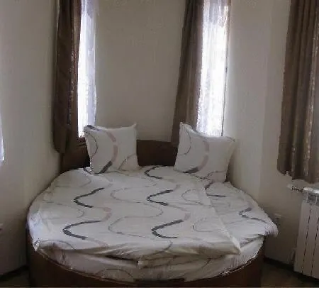 酒店 卡斯特尔酒店 萨莫科夫